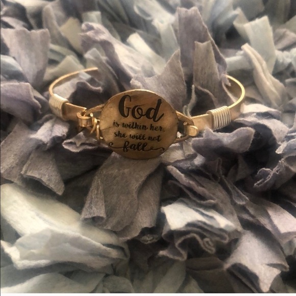 Jewelry - Inspirational gold toned bracelet